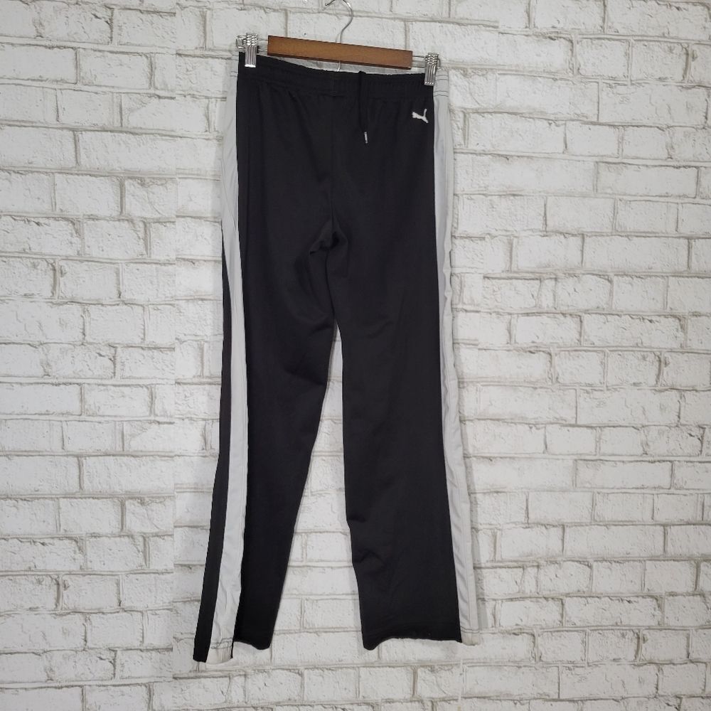 Puma athletic bottoms - Picture 9 of 13